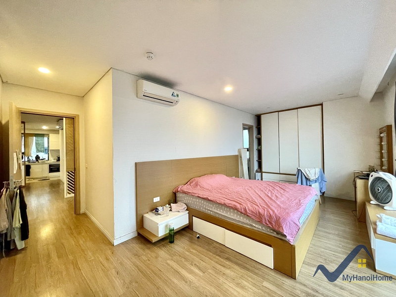 mipec-riverside-unfurnished-3-bedroom-apartment-for-rent-in-long-bien-24