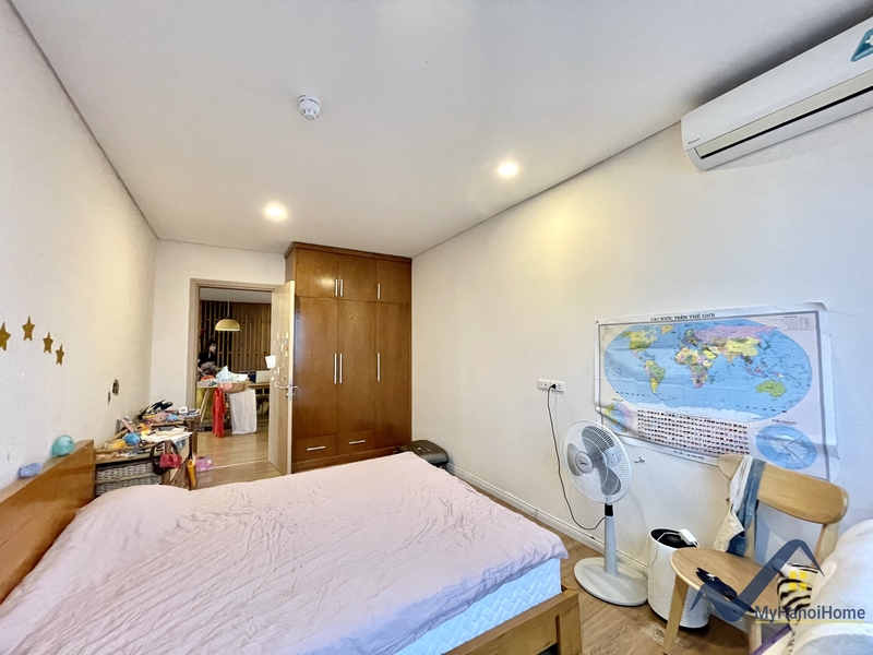 mipec-riverside-unfurnished-3-bedroom-apartment-for-rent-in-long-bien-28