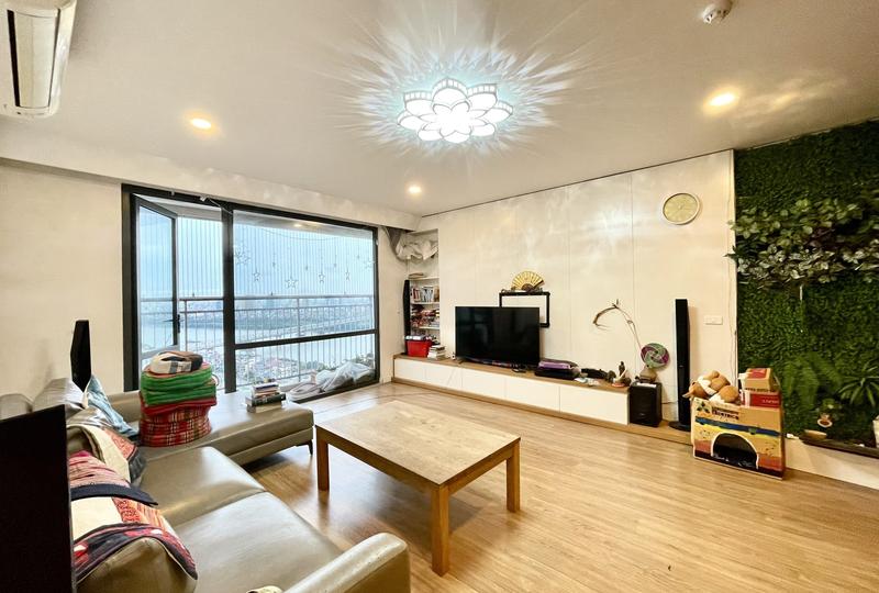 Mipec Riverside furnished 3 bedroom apartment for rent in Long Bien