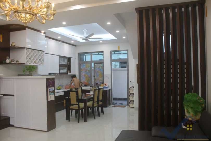 modern-furnished-3-bed-house-in-vinhomes-harmony-hanoi-for-rent-2