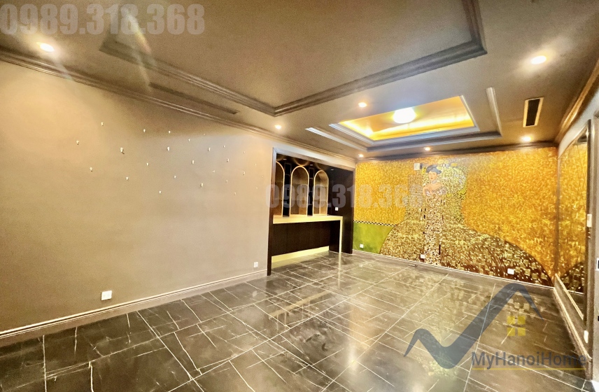 modern-house-in-vinhomes-riverside-hanoi-for-rent-elevator-5bed-8