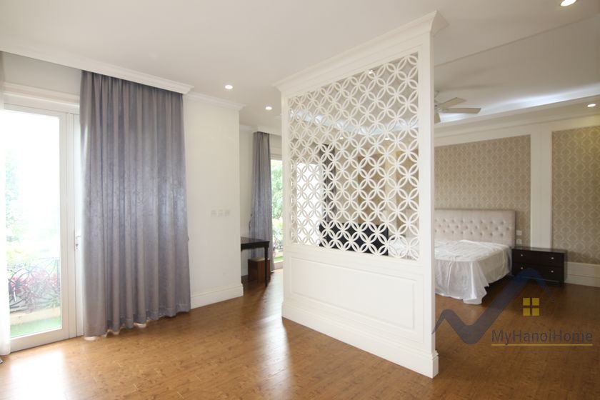 modern-vinhome-riverside-villa-rent-in-hoa-sua-4-bedrooms-32