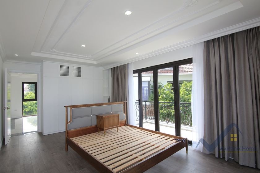 new-furnished-rental-detached-villa-vinhomes-riverside-hanoi-14