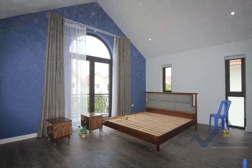 new-furnished-rental-detached-villa-vinhomes-riverside-hanoi-17