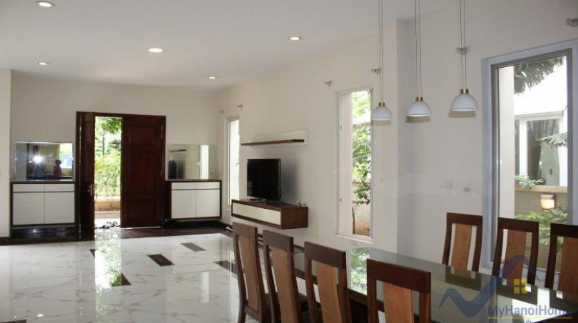newly-refurbished-3bed-villa-for-rent-in-vinhomes-riverside-long-bien-11