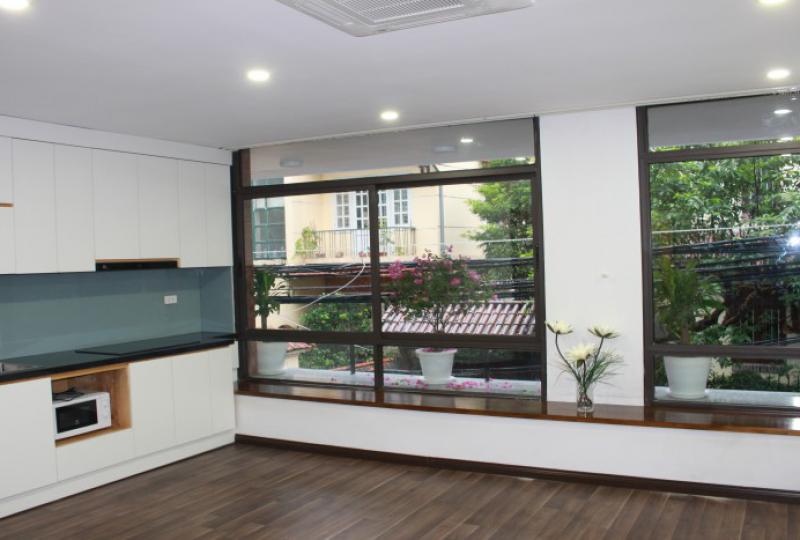 One double bedroom apartment in Xuan Dieu Tay Ho for rent