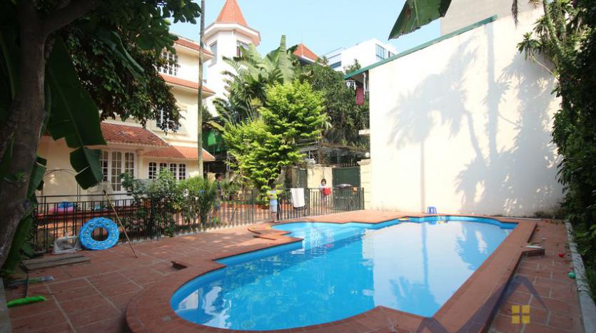 outdoor-swimming-pool-villa-for-rent-in-tay-ho-hanoi-1