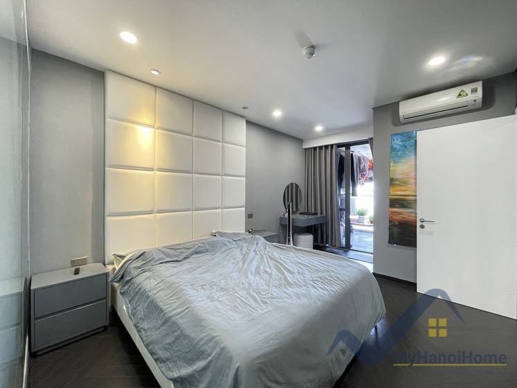 panoramic-view-3-bedroom-apartment-for-rent-in-mipec-riverside-23