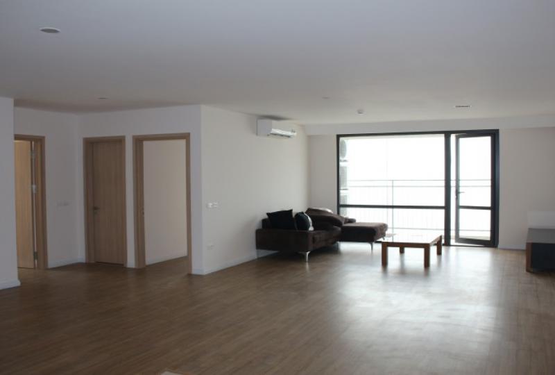 Partly furnished apartment in Mipec Riverside Long Bien 3 beds