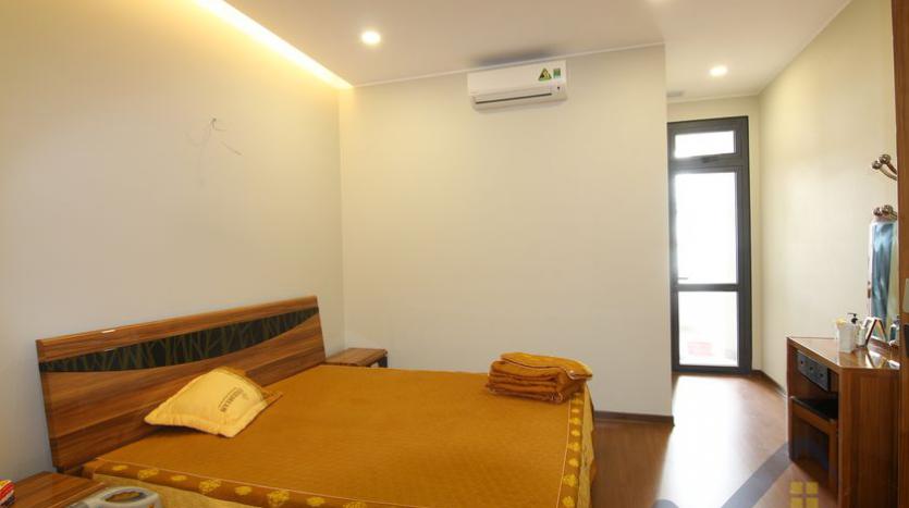 partly-trang-an-complex-for-rent-with-balcony-100m2-10