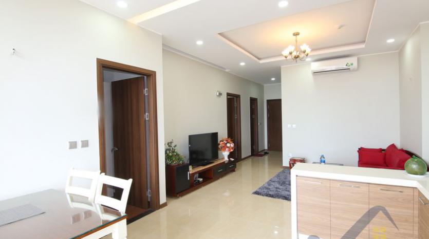 partly-trang-an-complex-for-rent-with-balcony-100m2-4