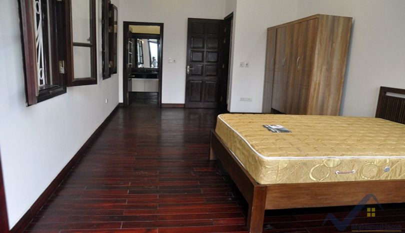 refurnished-5-bedroom-house-in-tay-ho-with-furnished-250m2-17