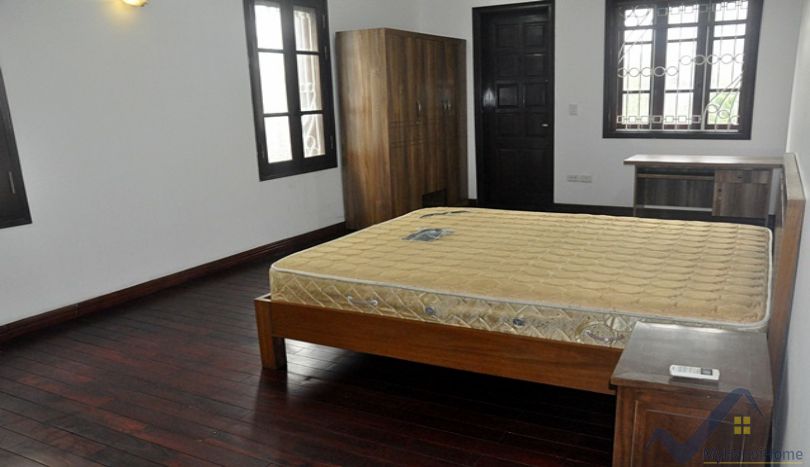 refurnished-5-bedroom-house-in-tay-ho-with-furnished-250m2-20