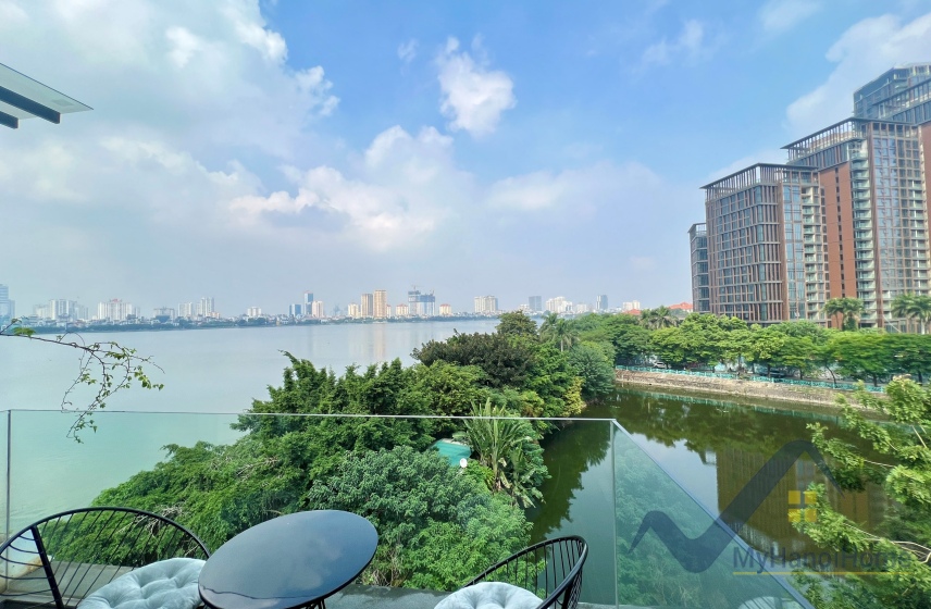rent-2-bedroom-apartment-in-tay-ho-on-quang-khanh-str-lake-view-7