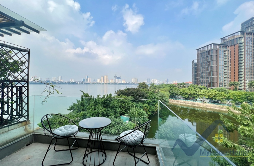 rent-2-bedroom-apartment-in-tay-ho-on-quang-khanh-str-lake-view-8