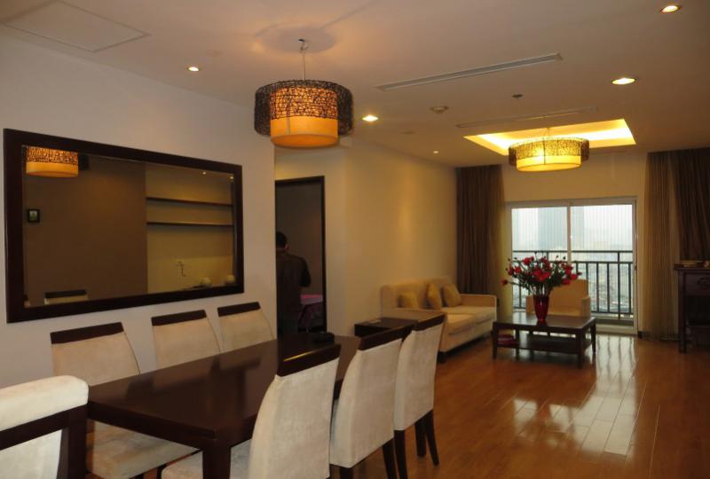 Rent 3bed apartment in Hoa Binh Green 376 Buoi street Ba Dinh