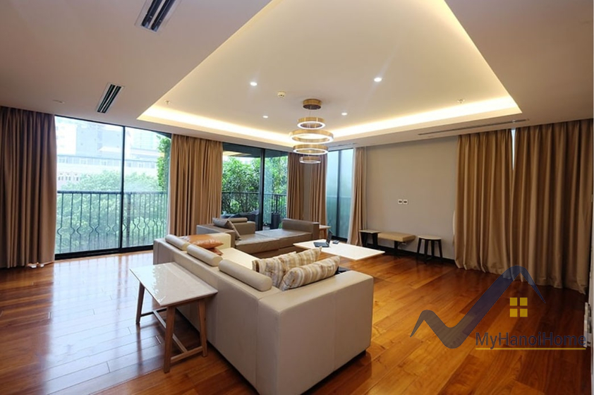 rent-apartment-in-hoan-kiem-district-hanoi-with-3-bedrooms-1