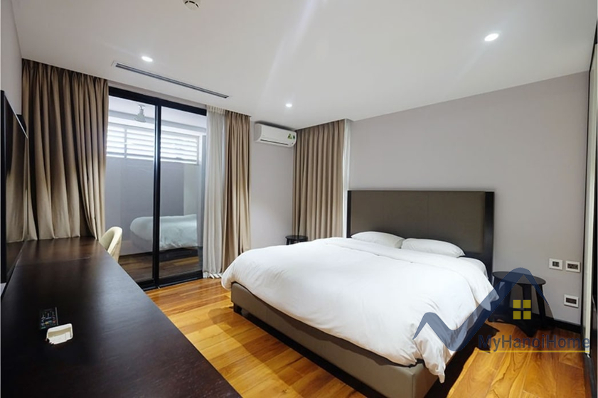 rent-apartment-in-hoan-kiem-district-hanoi-with-3-bedrooms-12