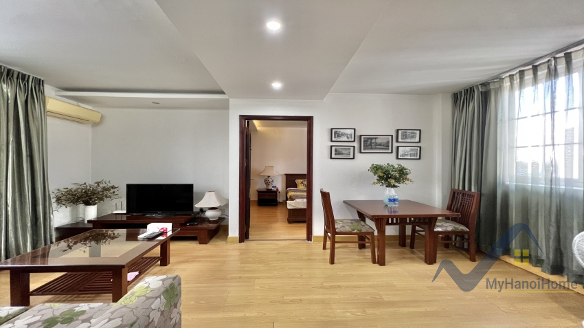 rent-apartment-in-hoan-kiem-hanoi-separate-1-bedroom-1-bathroom-2