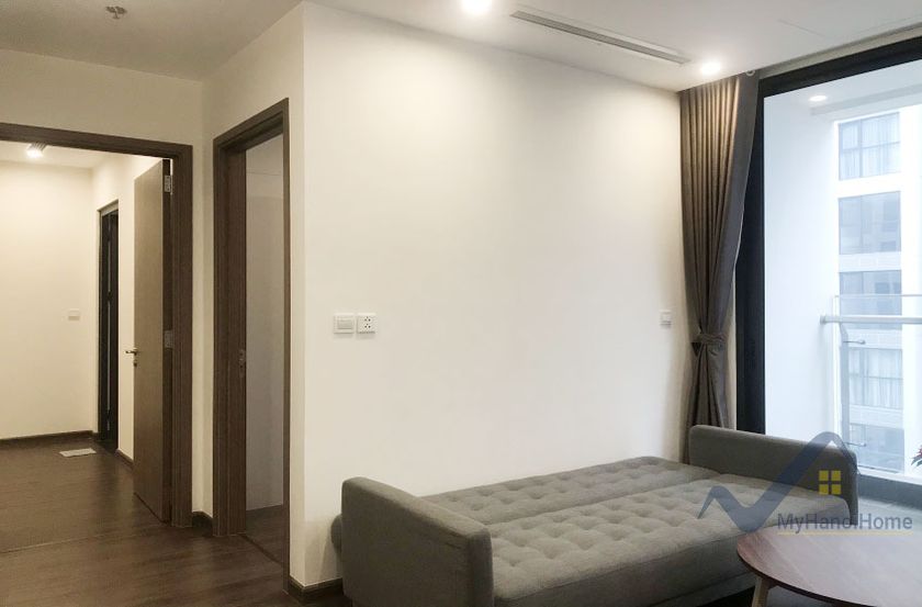 rent-apartment-symphony-hanoi-2bed-1bath-furnished-2