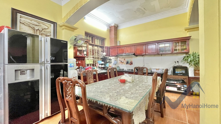 rent-house-in-long-bien-located-on-ngoc-thuy-close-lfay-3