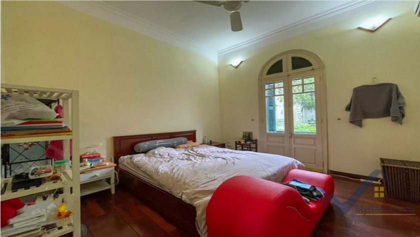 rent-house-long-bien-hanoi-on-ngoc-thuy-street-4-bedrooms-34