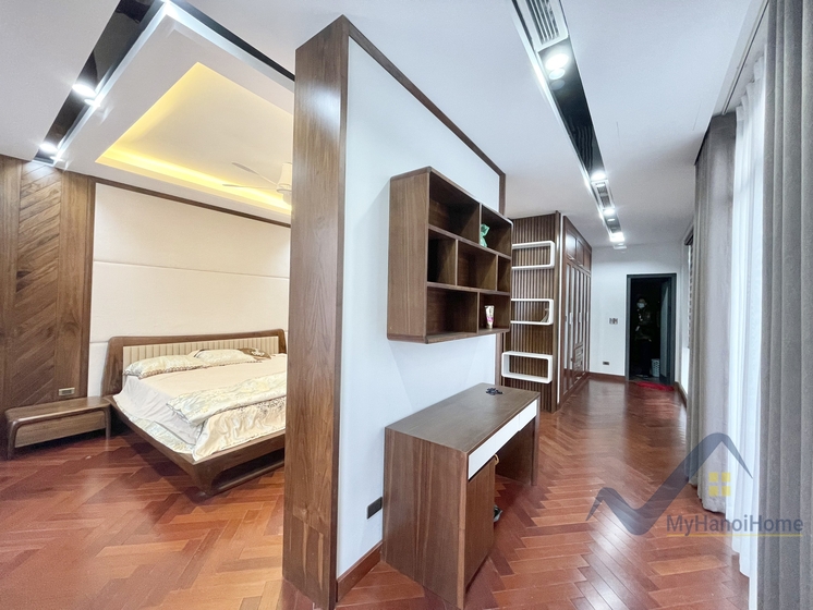 rent-luxury-villa-in-vinhomes-harmony-hanoi-with-5-bedrooms-30