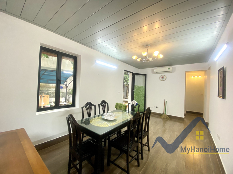 river-view-terrace-house-for-rent-in-long-bien-with-furnished-28