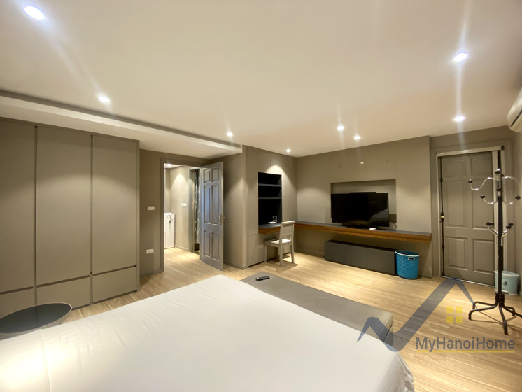 separate-reception-room-1-bedroom-apartment-in-tay-ho-for-rent-25