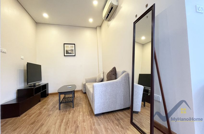 serviced-01-bedroom-apartment-for-rent-cau-giay-hanoi-2