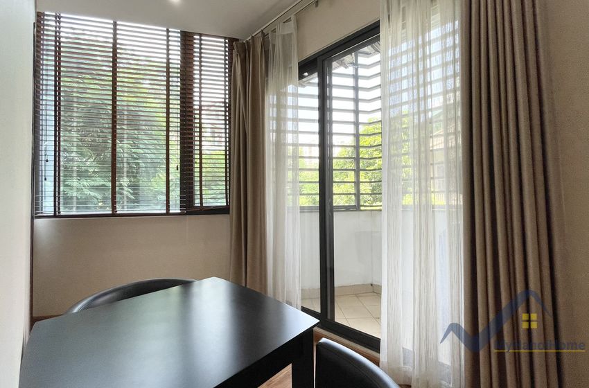 serviced-01-bedroom-apartment-for-rent-cau-giay-hanoi-3