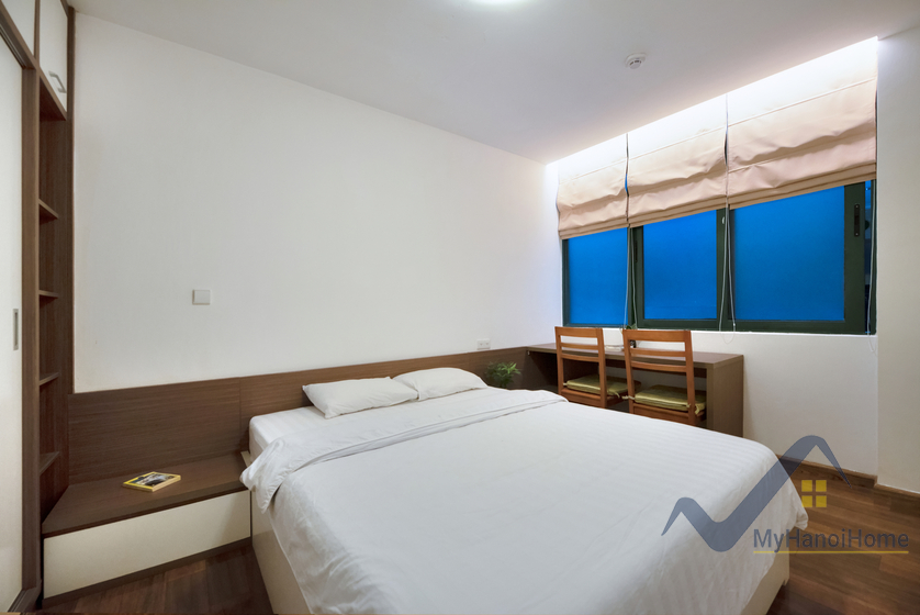 serviced-2-bedroom-apartment-in-truc-bach-area-hanoi-to-rent-10