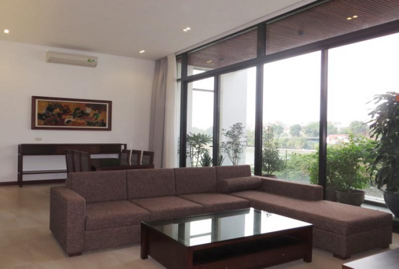 Serviced apartment in Tay Ho to rent with 2 bedrooms, lakeview