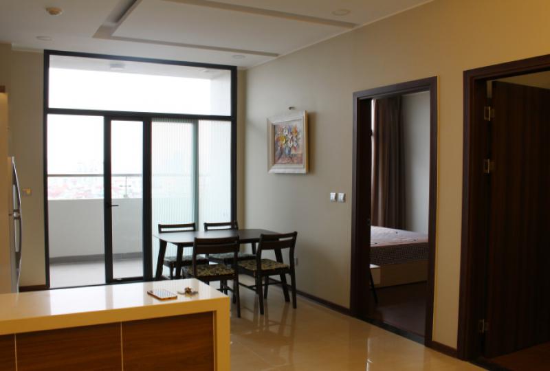 Spacious 2 bedroom apartment in Trang An Complex to rent