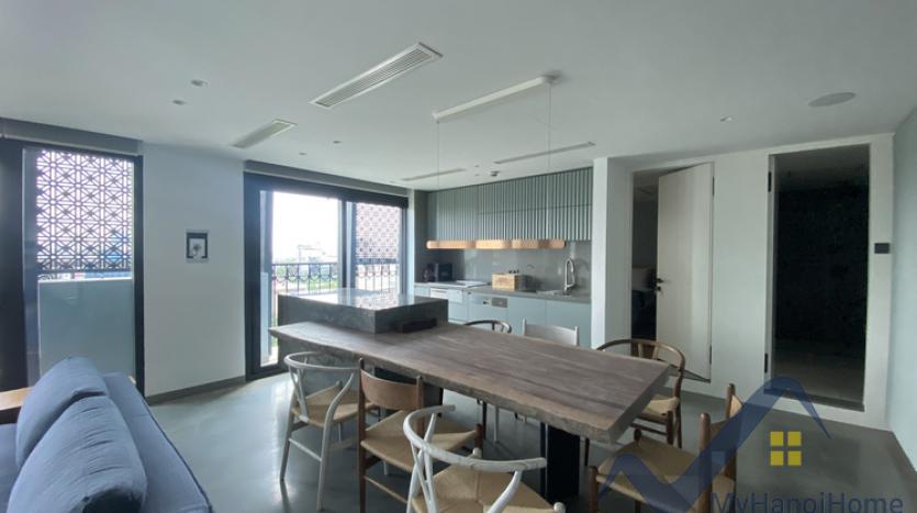 spacious-penthouse-to-rent-in-hoan-kiem-district-2-bedrooms-4