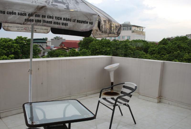 Studio apartment in Truc Bach area Tay Ho for rent