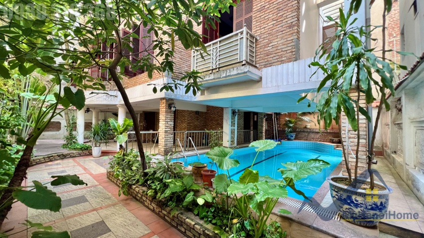 swimming-pool-house-to-rent-in-xuan-dieu-tay-ho-5bed-1