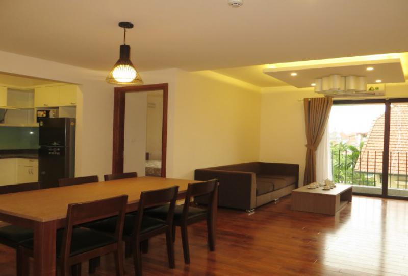Tay Ho apartment with 2 bedrooms on To Ngoc Van street