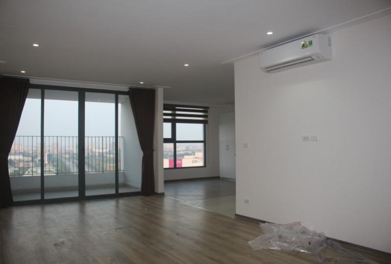 Unfurnished apartment in Northern Diamond with 2 bedrooms balcony