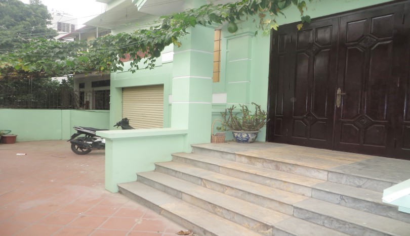 unfurnished-house-for-rent-in-long-bien-district-ngoc-thuy-street-2
