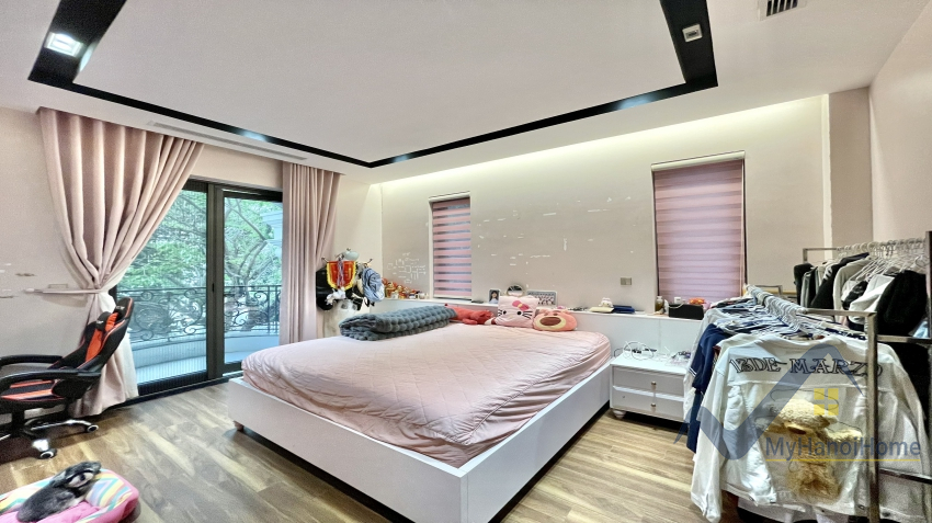 vinhomes-riverside-long-bien-house-to-rent-with-modern-furniture-9