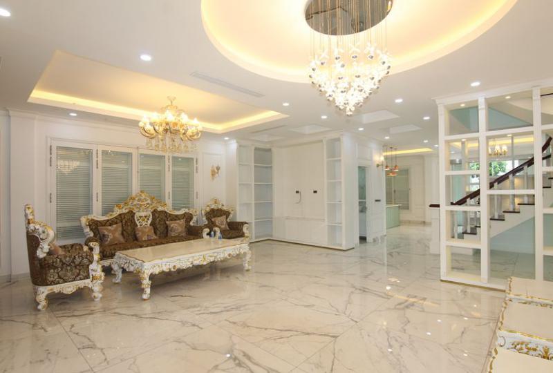 Vinhomes Riverside villa to rent 4 bedrooms with furnished