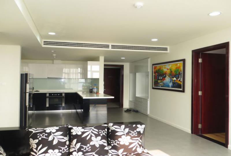 Watermark apartment Hanoi 2 bedrooms rental with fully furnished