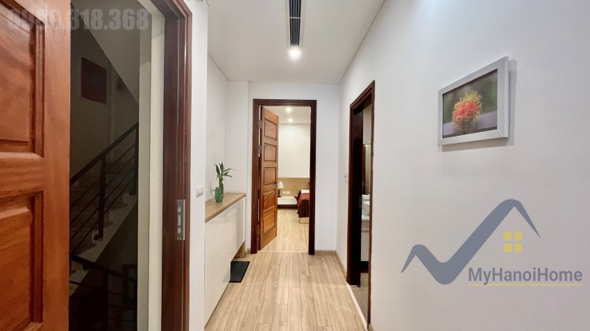 westlake-view-apartment-in-tay-ho-hanoi-for-rent-2-bedrooms-9