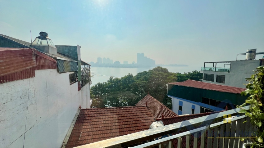 westlake-view-tay-ho-apartment-rental-on-nhat-chieu-01bed-4