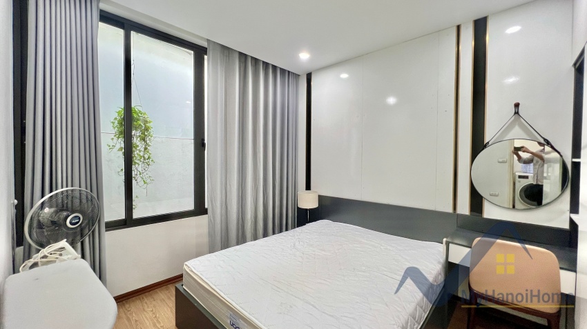 westlake-view-tay-ho-apartment-rental-on-nhat-chieu-01bed-7